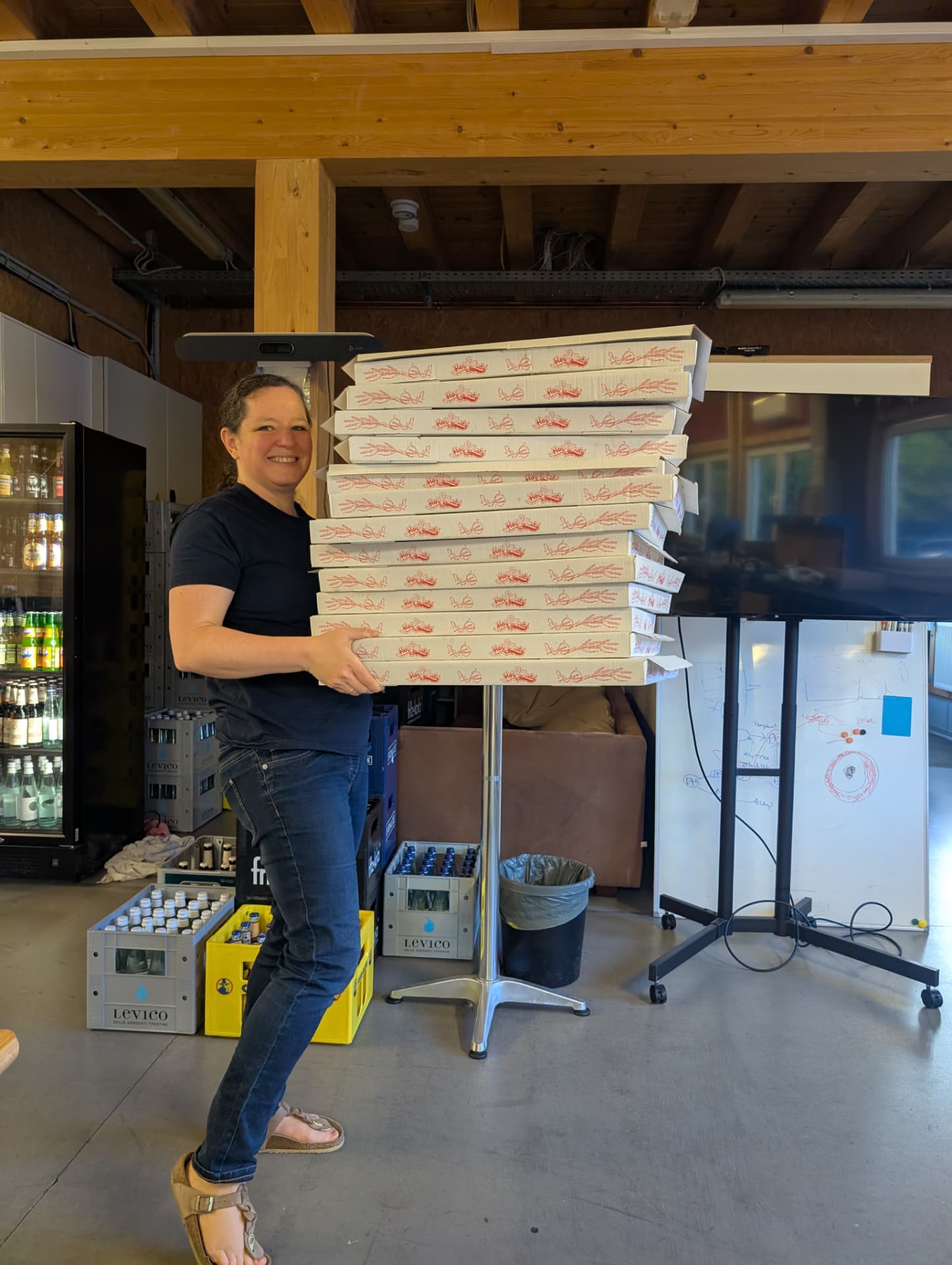Pizza delivery arriving for the hackathon crew